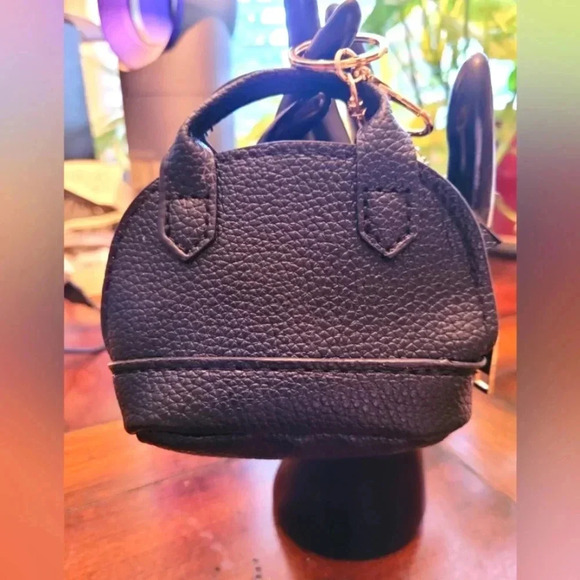 Miniature handbag charms You get one - Picture 11 of 15